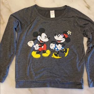 Disney Mickey & Minnie long sleeved T
